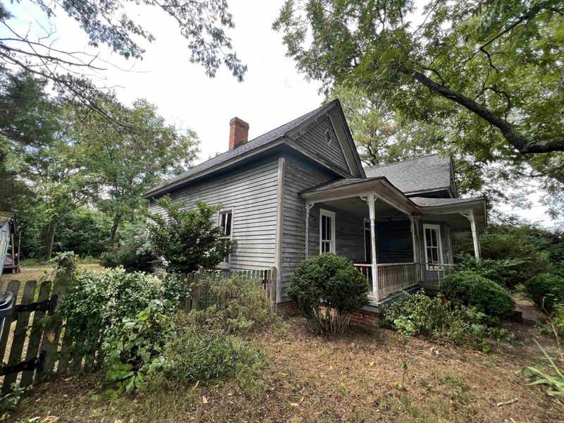 409 N Salem St, Apex, NC 27502