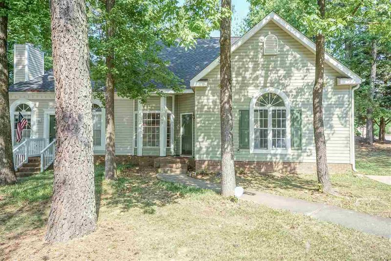 409 Shannonford Ct, Wake Forest, NC 27587