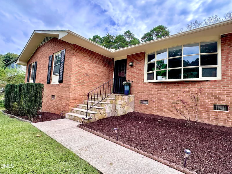 409 Sharon Rd, Chapel Hill, NC 27517