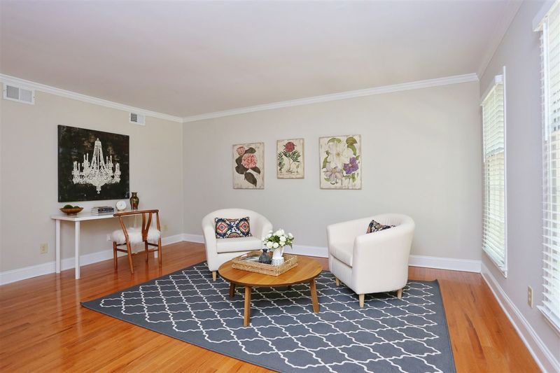 409 Smith Ave #1, Chapel Hill, NC 27516
