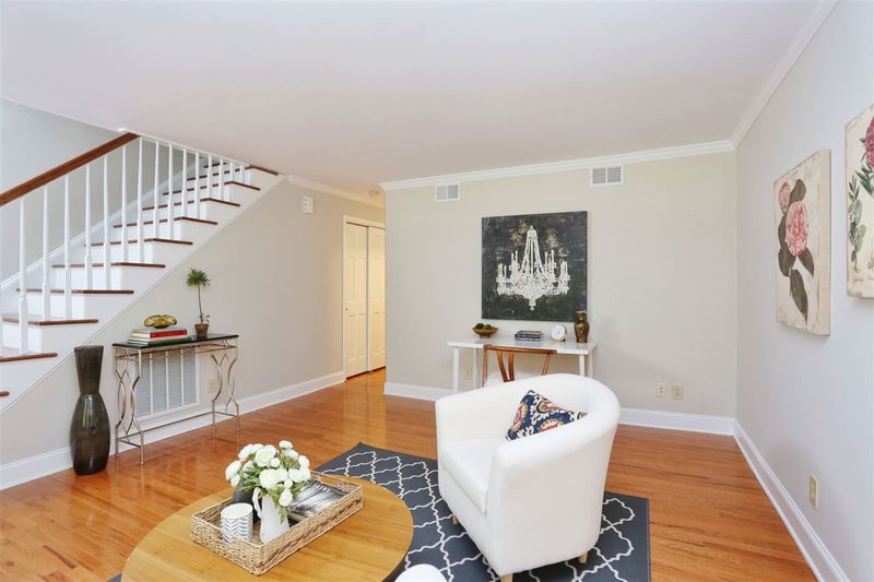 409 Smith Ave #1, Chapel Hill, NC 27516