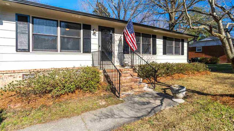 409 E Smithfield St, Angier, NC 27501