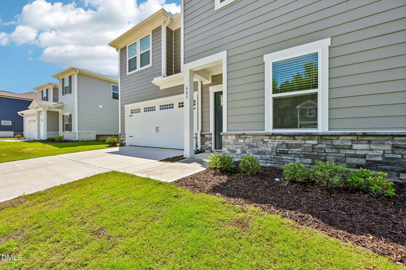 409 Southland Dr, Zebulon, NC 27597