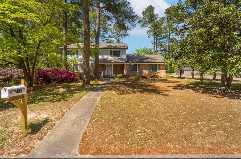 409 Southwick Dr, Fayetteville, NC 28303