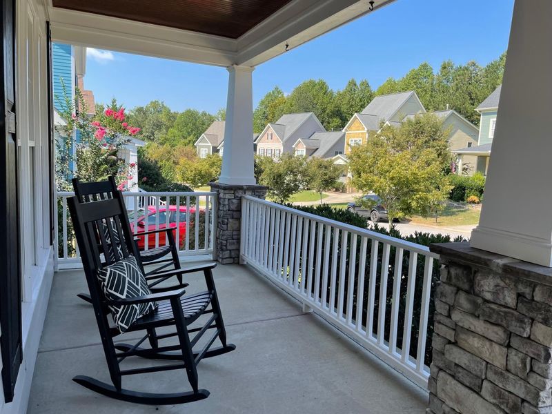409 Streamwood Dr, Holly Springs, NC 27540