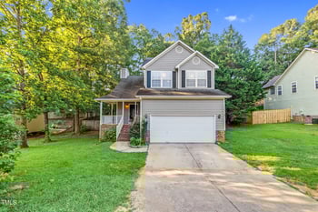 409 Teal Lake Dr, Holly Springs, NC 27540