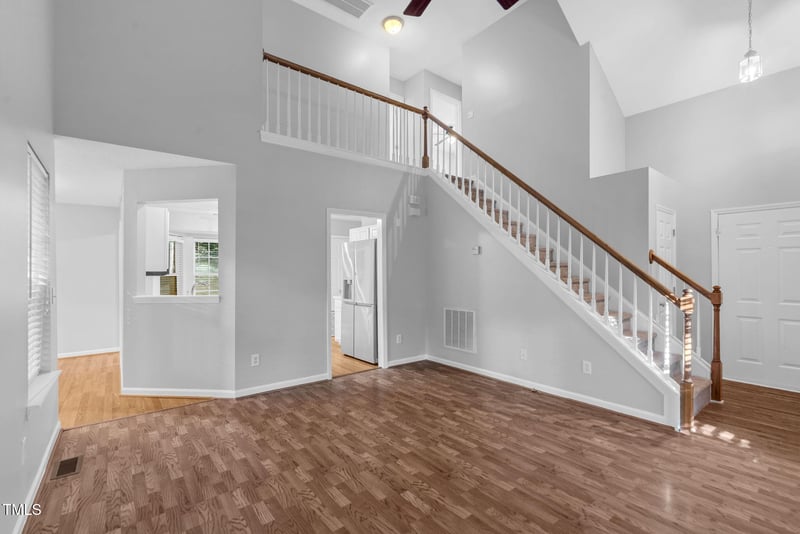 409 Teal Lake Dr, Holly Springs, NC 27540