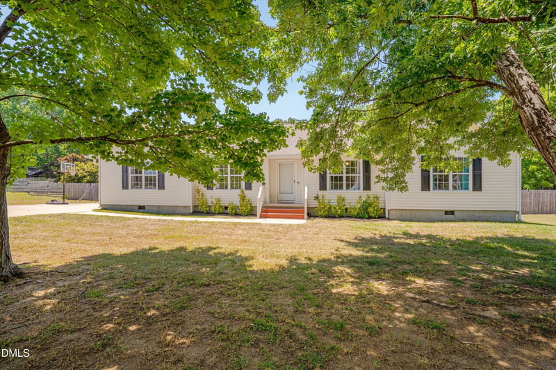 409 Teresa Dr, Rolesville, NC 27571