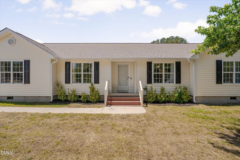 409 Teresa Dr, Rolesville, NC 27571