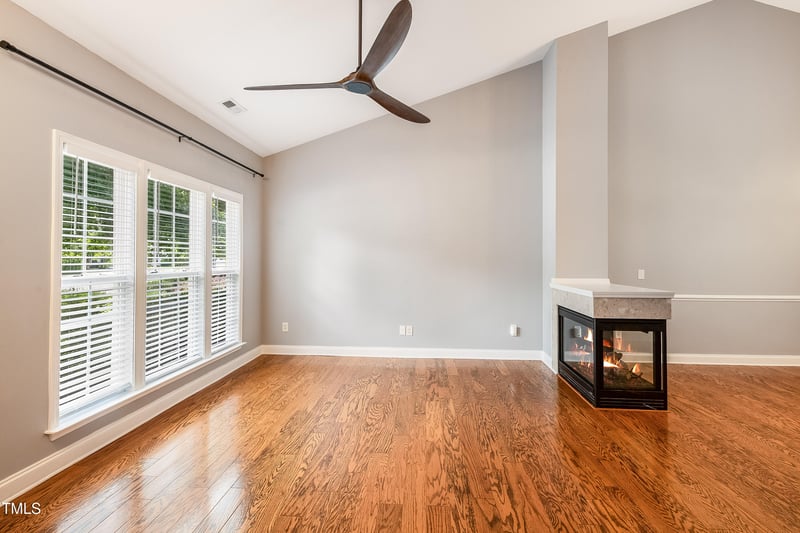 409 Tresa Brook Ct, Cary, NC 27519