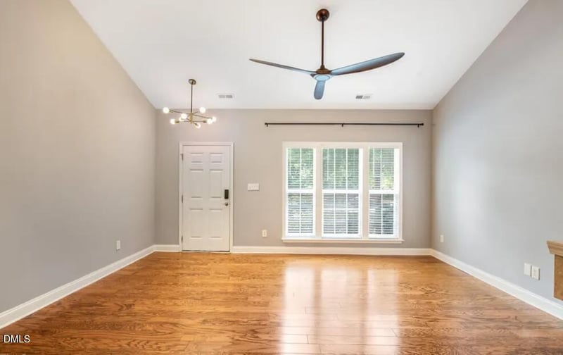 409 Tresa Brook Ct, Cary, NC 27519