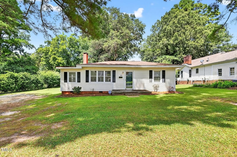 409 Vance St, Fuquay Varina, NC 27526