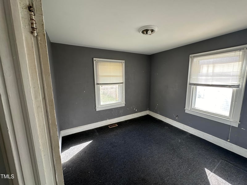 409 Walker Ave, Graham, NC 27253