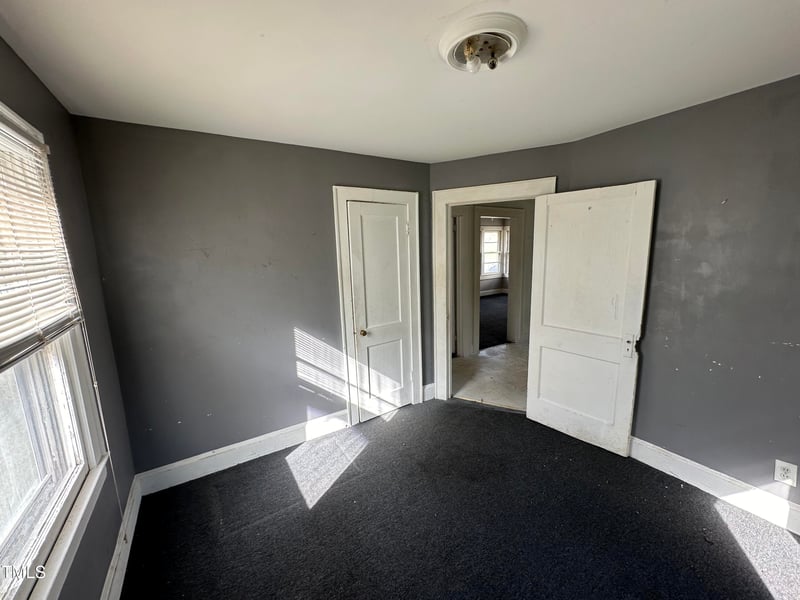 409 Walker Ave, Graham, NC 27253