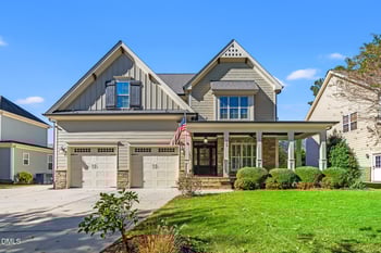 409 Wanderview Ln, Holly Springs, NC 27540