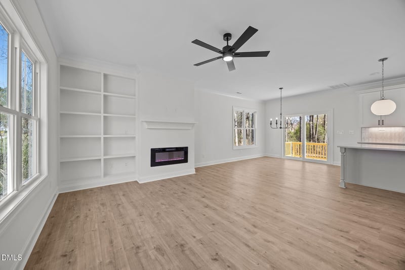409 Winding Wood Dr, Clayton, NC 27520