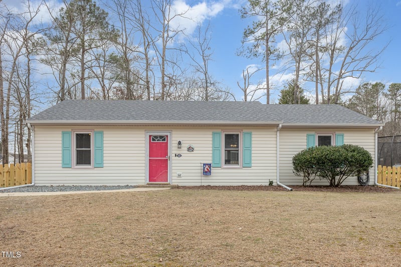 409 Wyndham Dr, Fuquay Varina, NC 27526