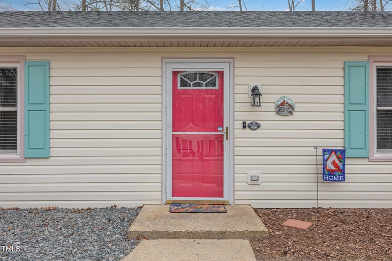 409 Wyndham Dr, Fuquay Varina, NC 27526