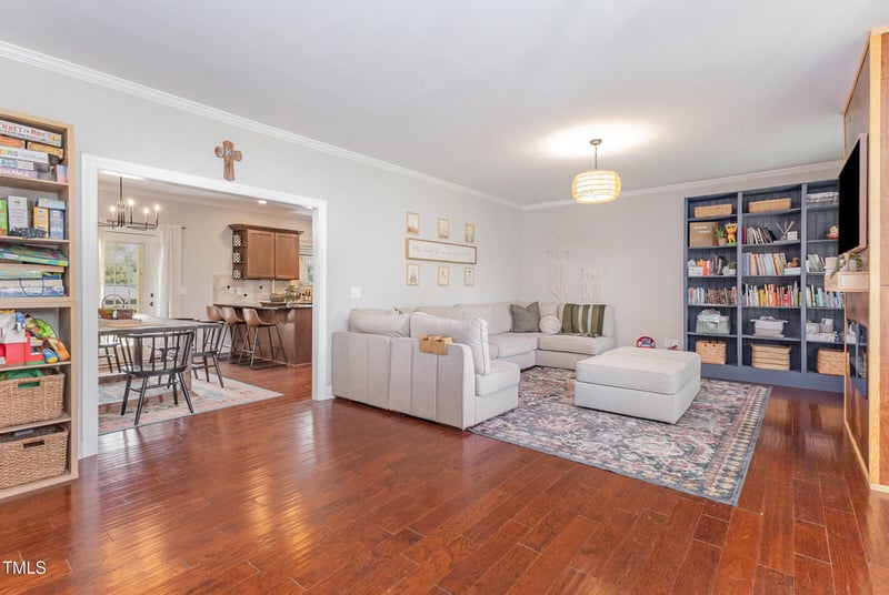 4093 Nc 98 Hw, Youngsville, NC 27596