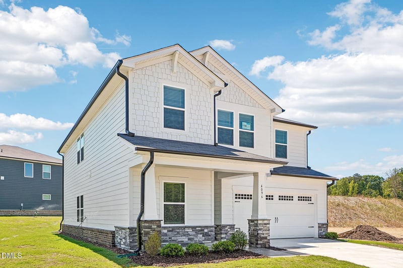 4096 Rosebush Dr, Zebulon, NC 27597