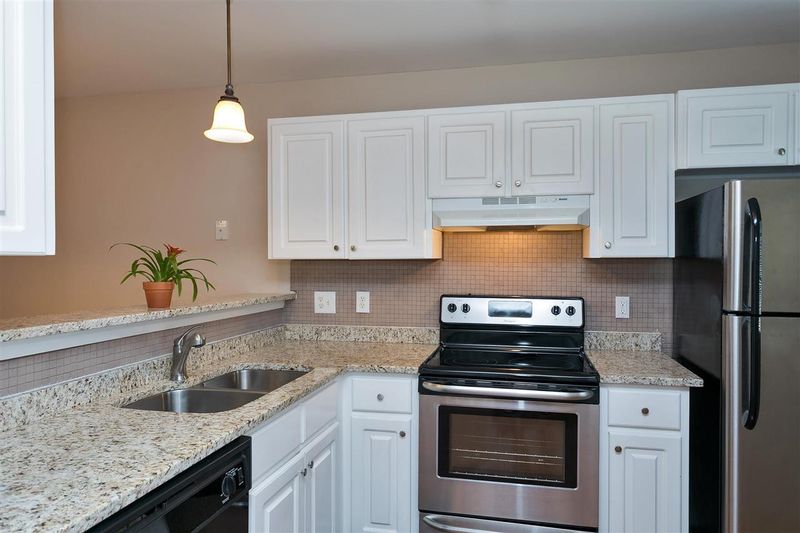 41 Cheltenham Dr, Clayton, NC 27520