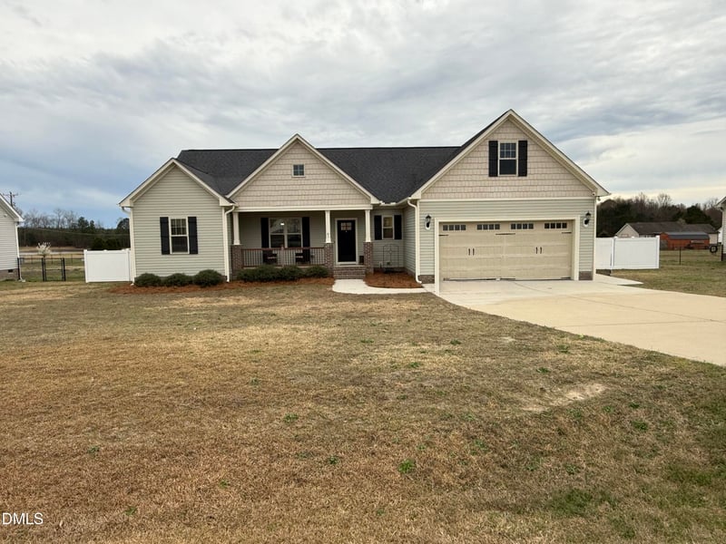 41 Clipper Ln, Smithfield, NC 27577
