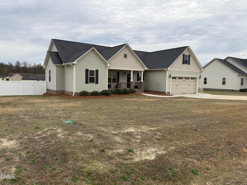 41 Clipper Ln, Smithfield, NC 27577