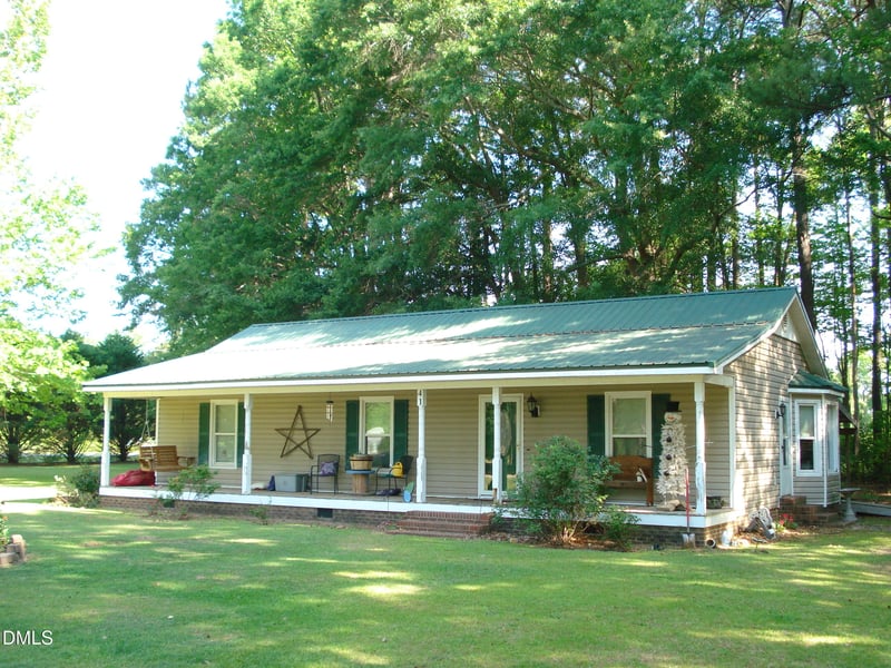 41 Deerfield Ln, Dunn, NC 28334