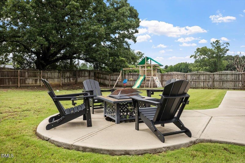 41 Duchess Ave, Franklinton, NC 27525