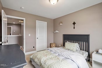 41 Duchess Ave, Franklinton, NC 27525