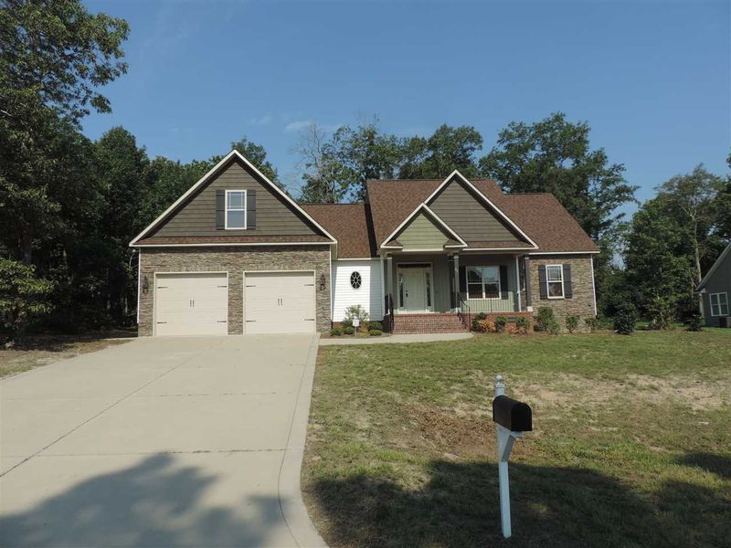 41 Eaton Dr, Angier, NC 27501