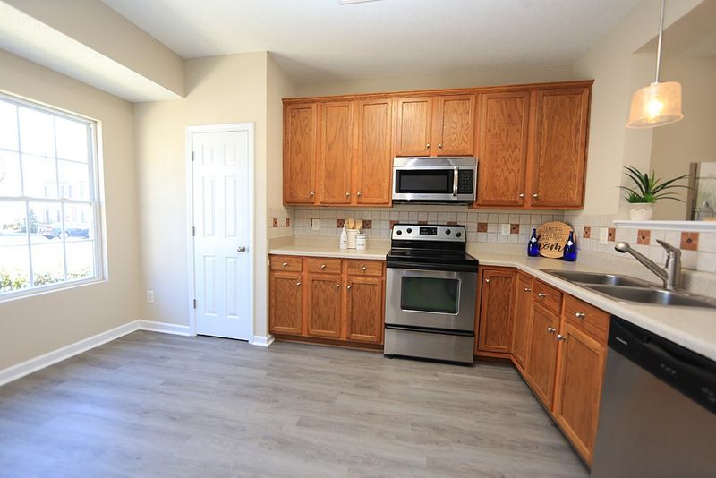 41 Edgebrook Cir, Durham, NC 27703