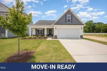 41 Emily Gardens Dr, Selma, NC 27576