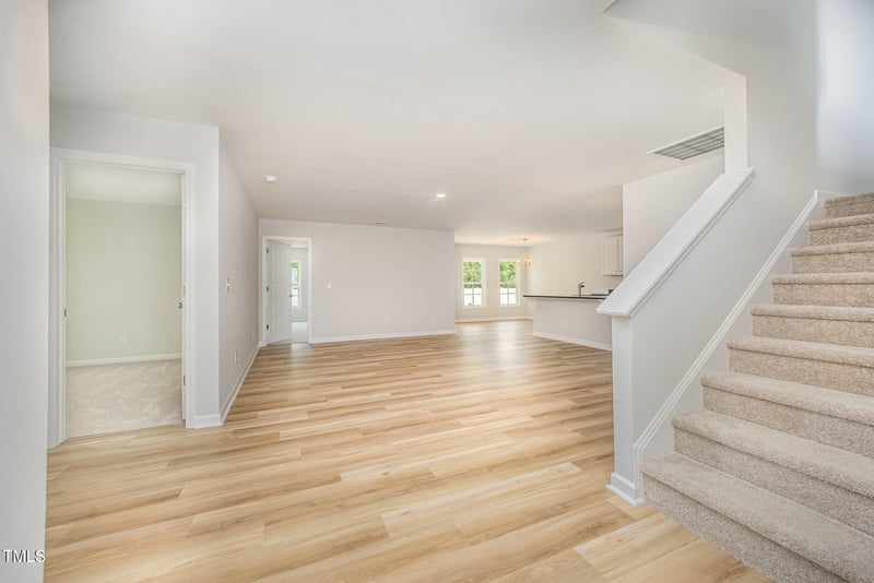 41 Emily Gardens Dr, Selma, NC 27576