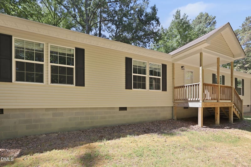 41 Glendale Dr, Pittsboro, NC 27312