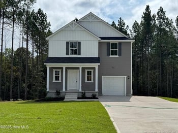 41 Horse Trot Ln, Sanford, NC 27332
