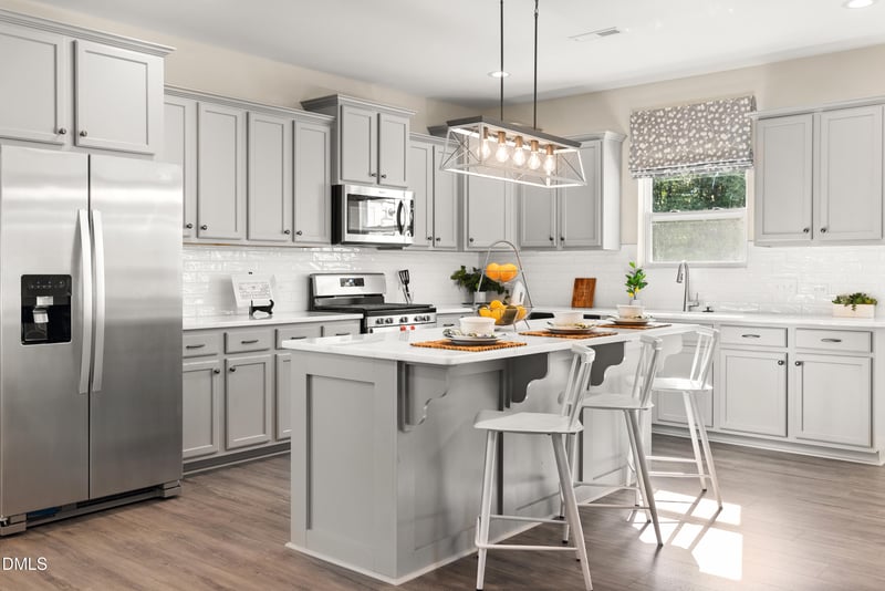 41 Manor Stone Dr, Clayton, NC 27527