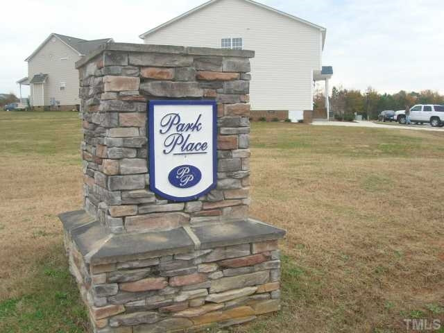 41 Park Place Dr, Garner, NC 27529