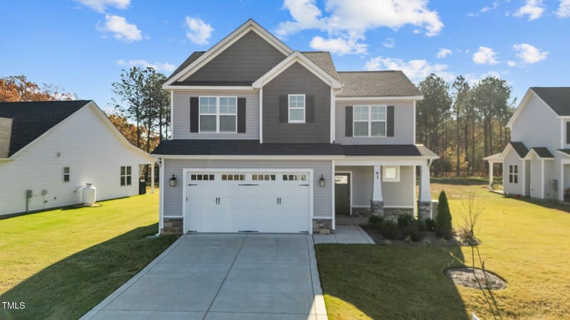 41 Red River Dr, Selma, NC 27576