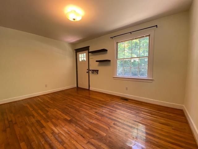 41 Rogerson Dr, Chapel Hill, NC 27517