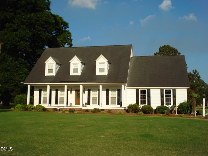 41 Sandy Ridge Rd, Dunn, NC 28334