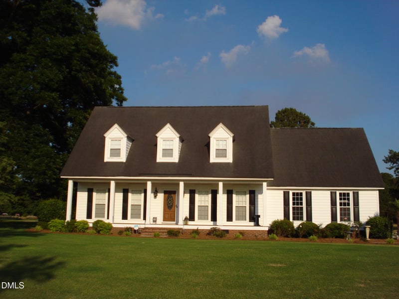 41 Sandy Ridge Rd, Dunn, NC 28334