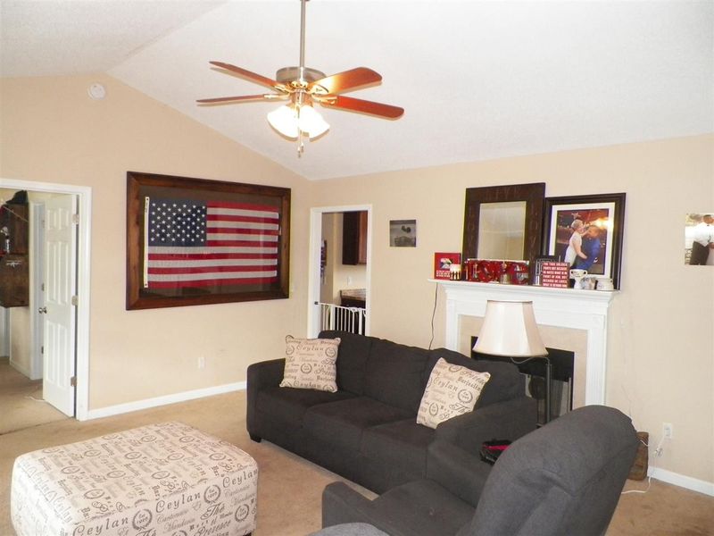 41 Stratus Ln, Clayton, NC 27520
