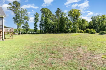 41 Tan Oak Dr, Selma, NC 27576