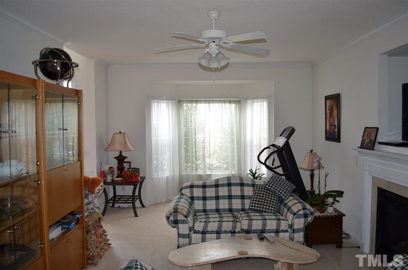 41 Trenburg Pl, Clayton, NC 27520