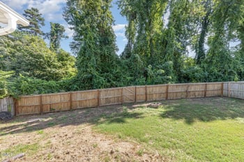 410 Ames St, Fayetteville, NC 28301