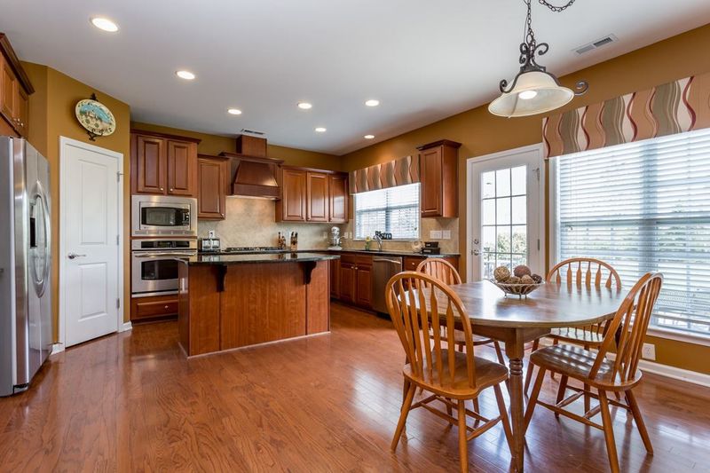 410 Amiable Loop, Cary, NC 27519