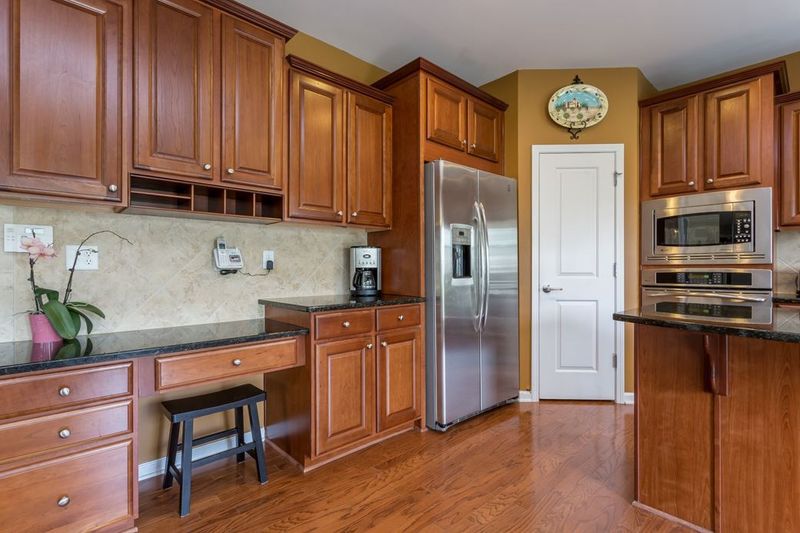410 Amiable Loop, Cary, NC 27519