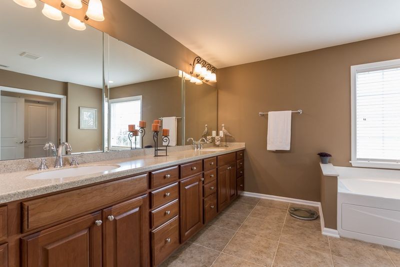 410 Amiable Loop, Cary, NC 27519