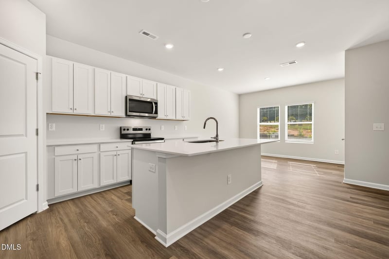 410 Barrington Key, Zebulon, NC 27597